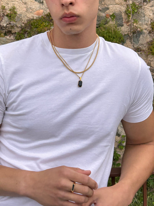 Onyx Stone Necklace - Gold